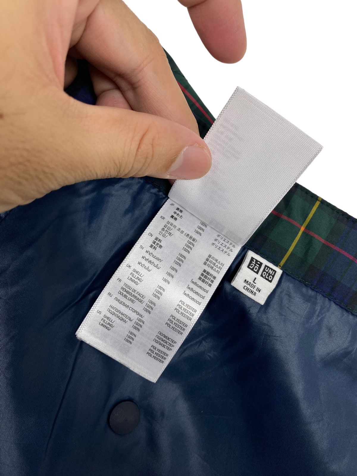 Uniqlo Rare‼️ Uniqlo Checked Tartan Mini Skirt Size 28" / US 6 / IT 42 - 6 Thumbnail