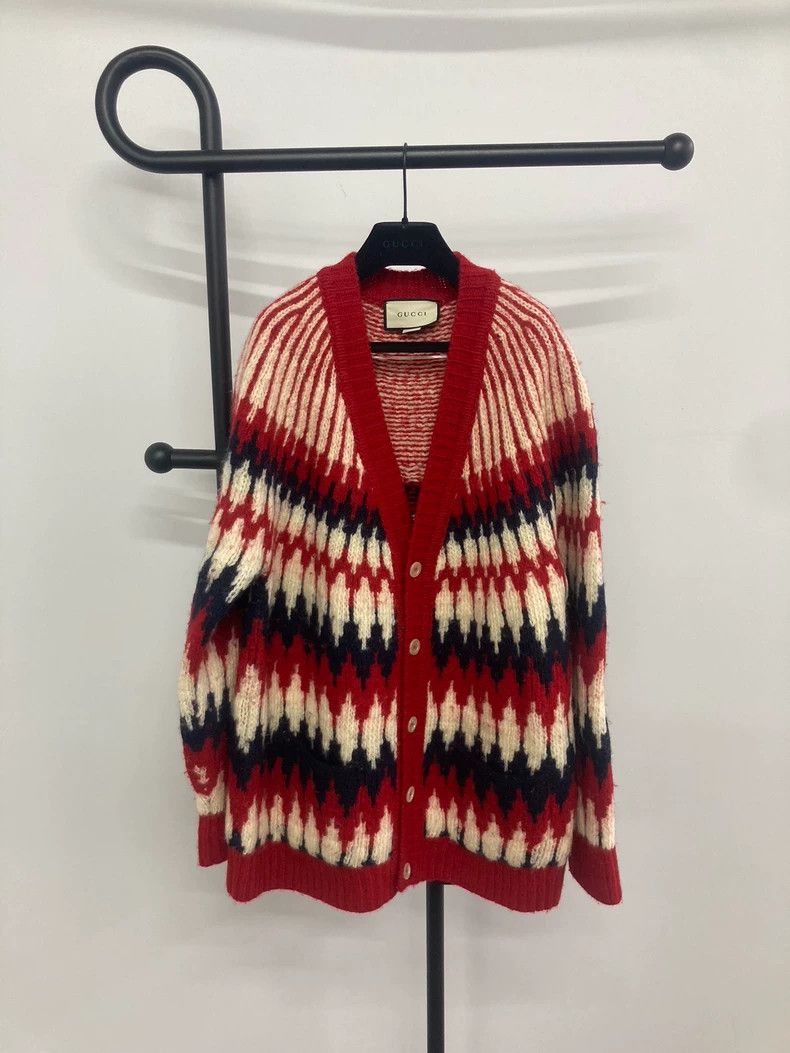 Gucci Gucci Red printed wool cardigan coat Size M / US 6-8 / IT 42-44 - 1 Thumbnail