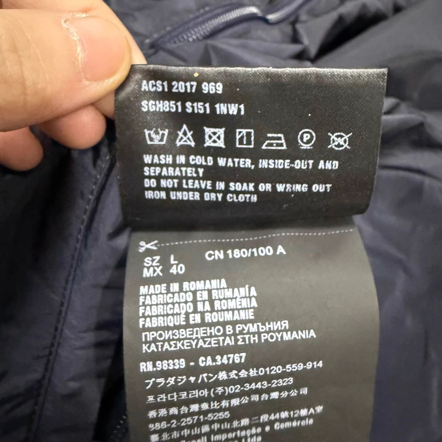 Prada Prada navy double-faced nylon jacket L 99 new Size US L / EU 52-54 / 3 - 5 Thumbnail