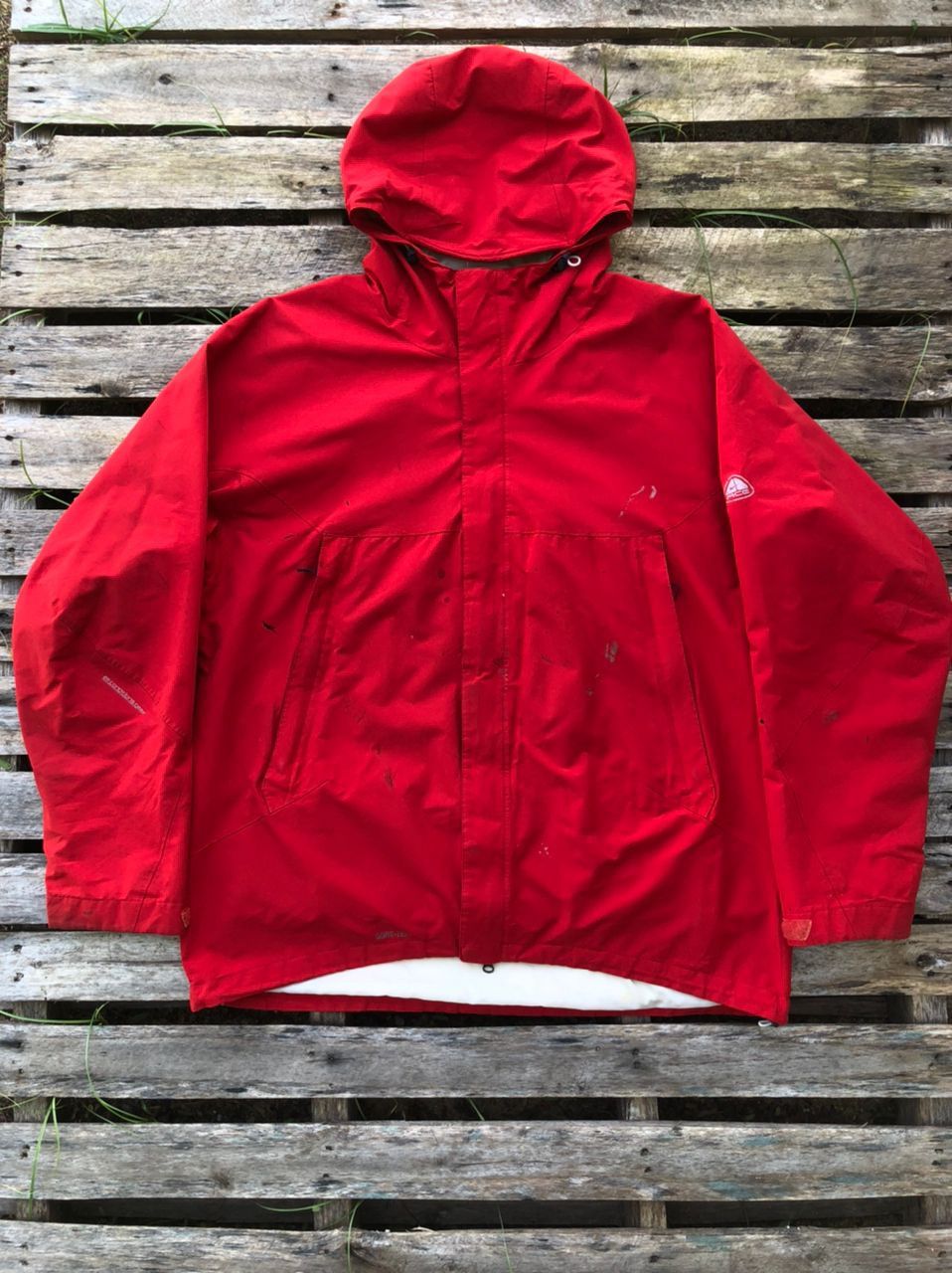 Nike ACG Vintage Nike ACG Gorotex Jacket Paint Distressed Size US XL / EU 56 / 4 - 1 Thumbnail