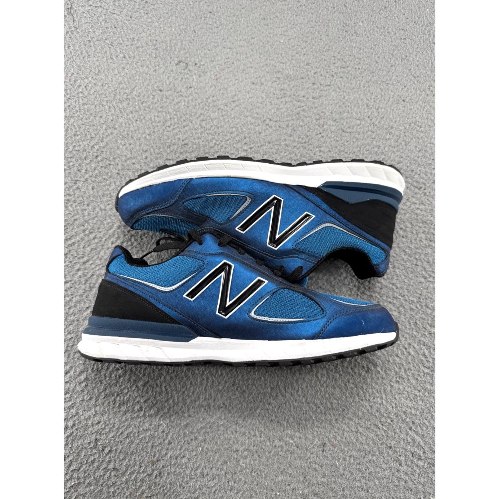 New Balance New Balance 770v2 M770BB2 Men’s Size 12 D Blue Royal Black Running Athletic EUC Shoes Size US 12 / EU 45 - 3 Thumbnail