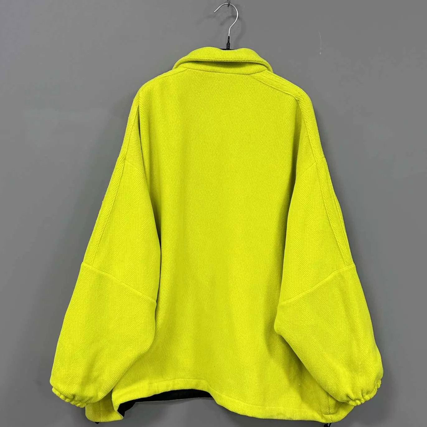 Balenciaga Balenciaga Fluorescent Yellow Logo Zipper Jacket 46 Size US S / EU 44-46 / 1 - 3 Thumbnail