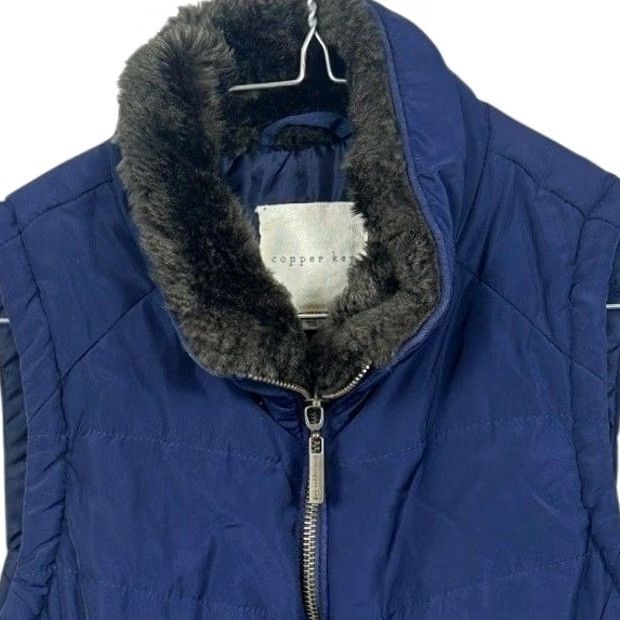 Vintage Copper Key Women Navy Quilted Puffer Vest Fur Collar Zip Pockets XS Size XS / US 0-2 / IT 36-38 - 5 Thumbnail