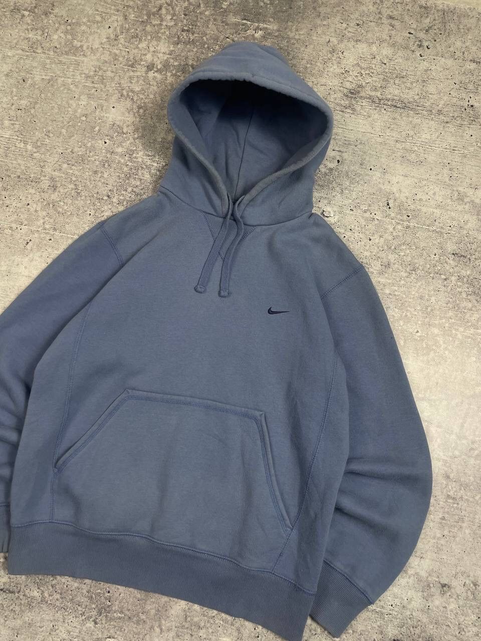 Nike Vintage 00s Nike Baggy Solo Swoosh Logo Hoodie Y2K Size US M / EU 48-50 / 2 - 2 Thumbnail