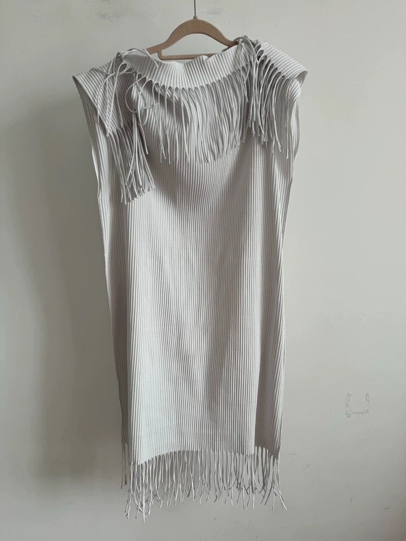 Issey Miyake issey miyake size:one size white dress Size XXS / US 00 / IT 34 - 1 Thumbnail