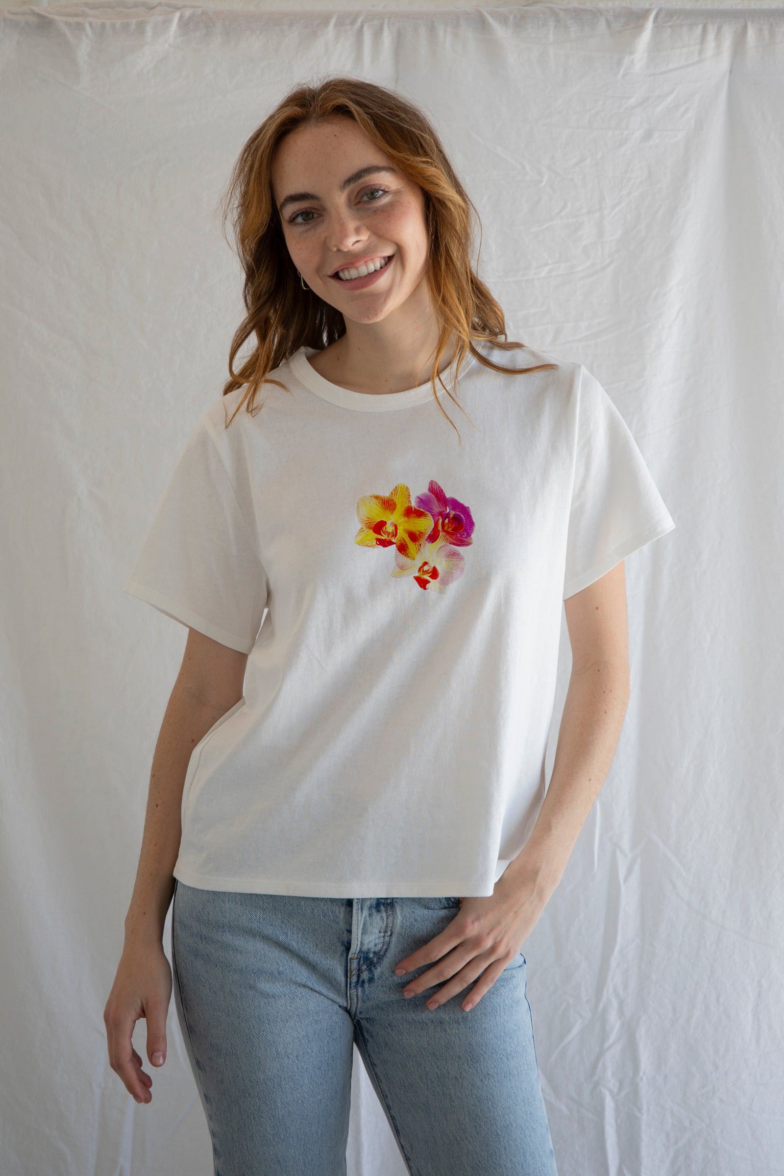 Designer × Vintage Three Orchid Collage Tee – Quiet Power, Bold Bloom Size L / US 10 / IT 46 - 3 Thumbnail