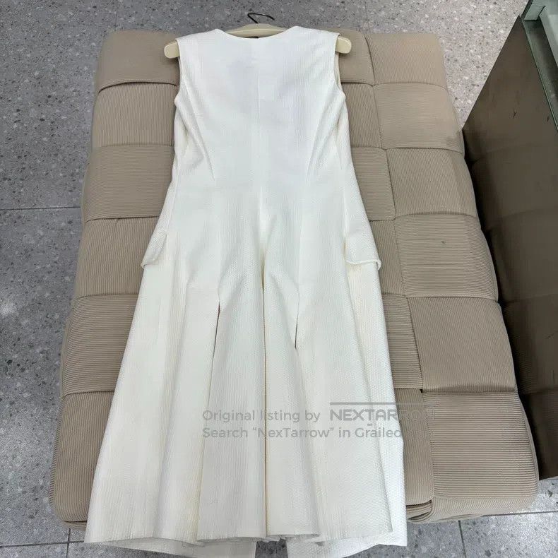 Dior Dior Vest suit dress Size XS / US 0-2 / IT 36-38 - 2 Thumbnail
