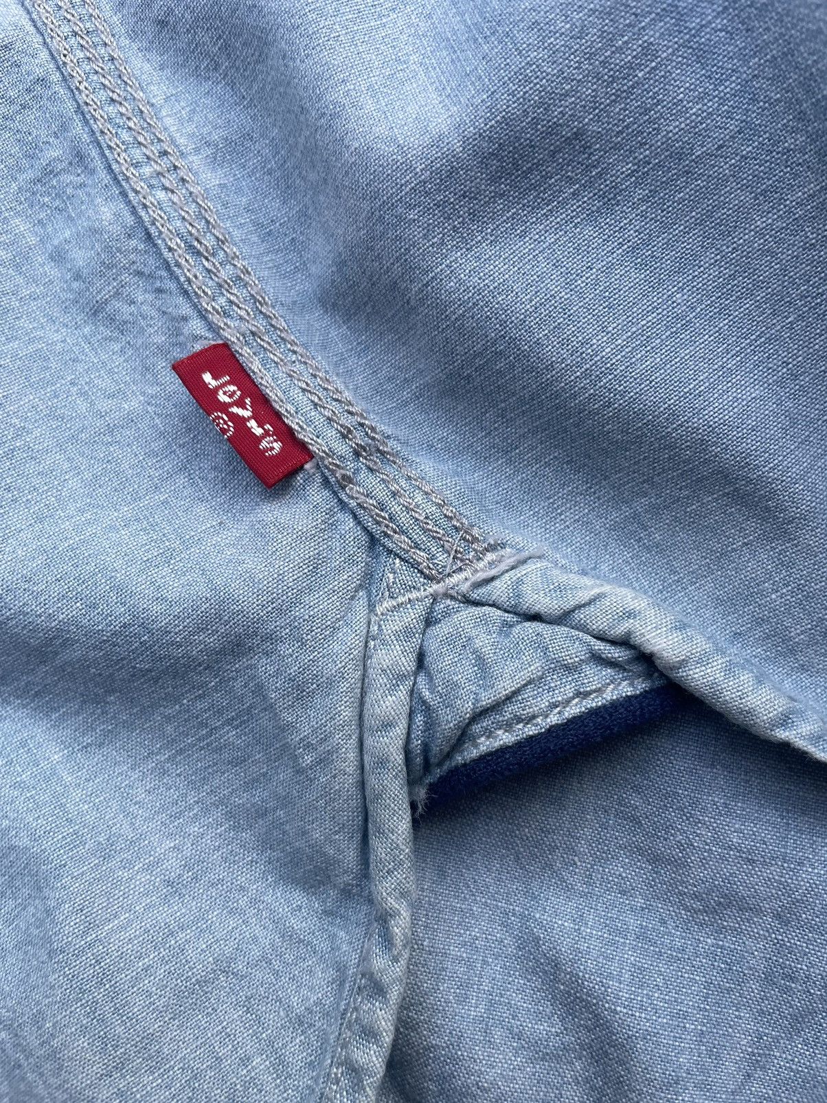 Levi's Levis Chambary Shirt Size US L / EU 52-54 / 3 - 16 Thumbnail