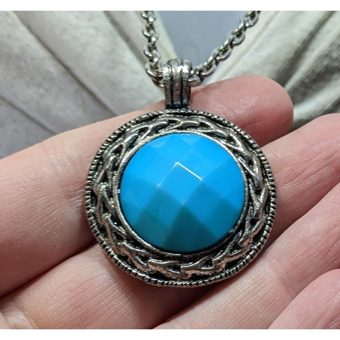 Other Bohemian Blue Pendant Necklace With Silver Tone Bezel And Ch Size ONE SIZE - 6 Thumbnail