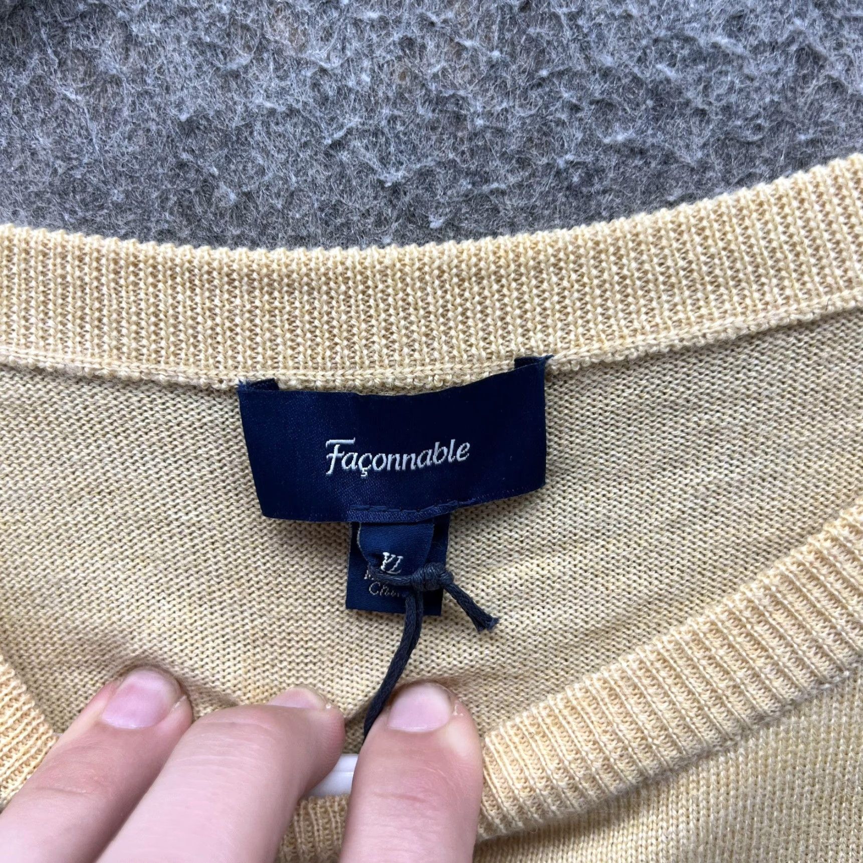 Faconnable Faconnable Sweater Mens XL Beige Lightweight Crewneck Pullover Knit Casual Fall Mens XL Beige Faconnable Logo Size US XL / EU 56 / 4 - 2 Thumbnail