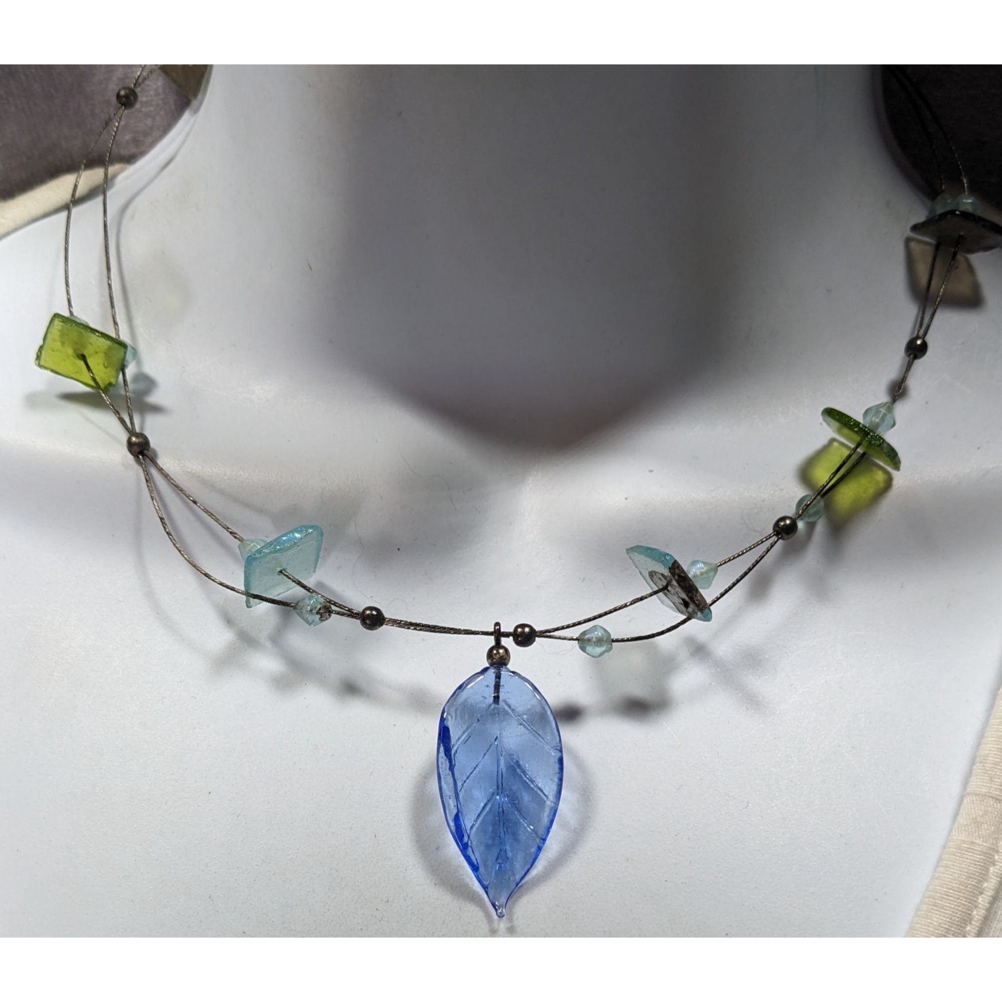 Handmade Handcrafted Necklace With Blue Glass Leaf Pendant & Green Ac Size ONE SIZE - 4 Thumbnail