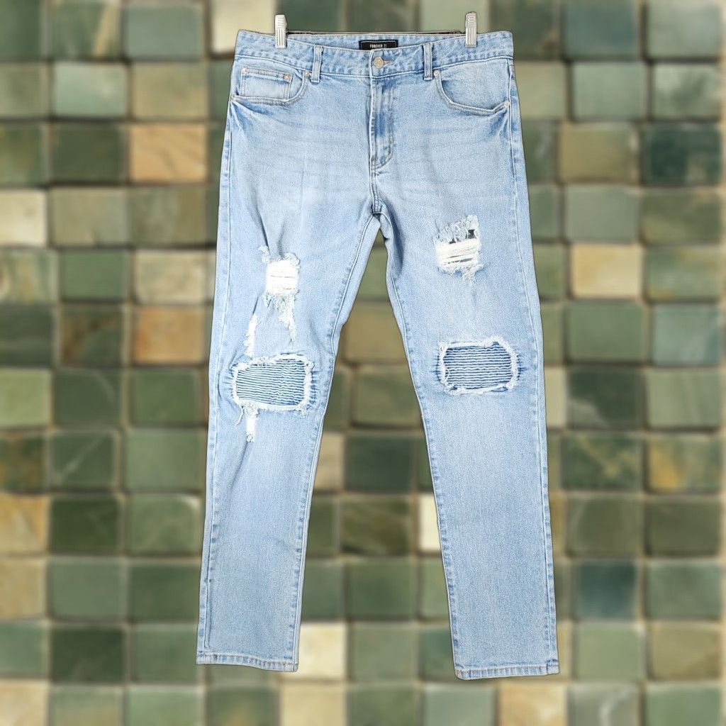 Forever 21 FOREVER 21 Jeans Men Distressed Skinny Fit Blue Size 34x32 Regular Size US 34 / EU 50 - 1 Thumbnail