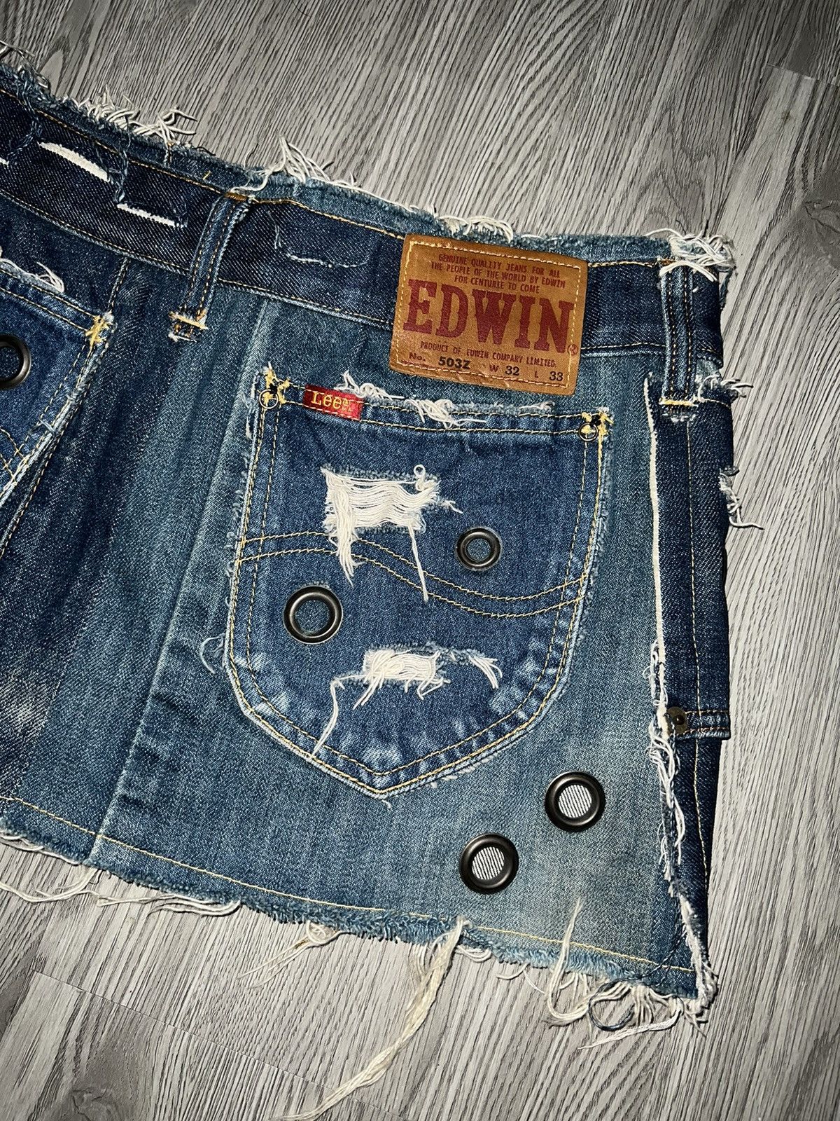 Japanese Brand Virgo remade patchwork denim mini skirt 💙🦋 Size 26" / US 2 / IT 38 - 7 Thumbnail
