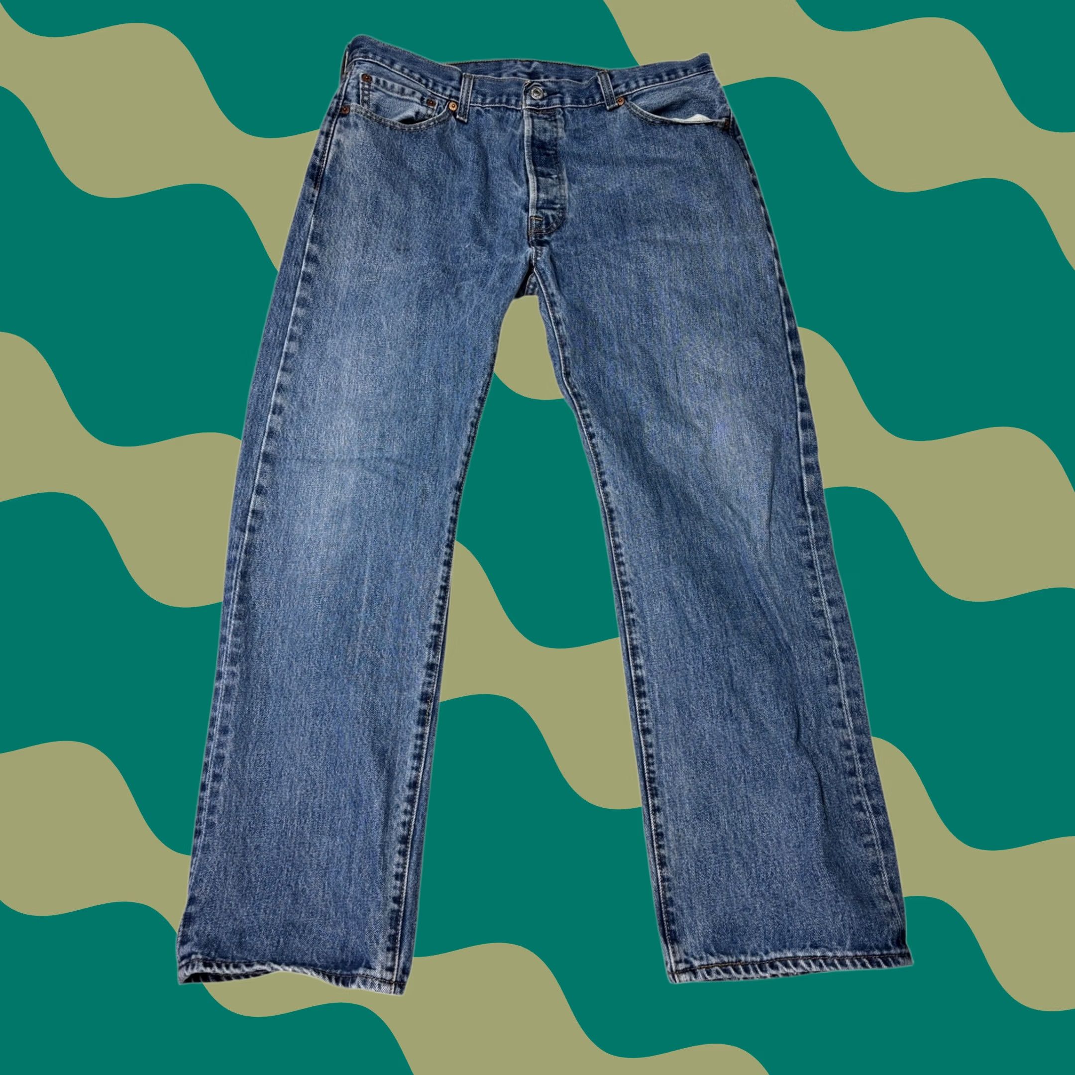 Vintage Levi's 501 Jeans Mens Medium Wash Button Fly Straight Leg 36x30 Denim Distressed Pocket Cotton Vintage-Style Regular Rise Mid Size US 36 / EU 52 - 1 Thumbnail