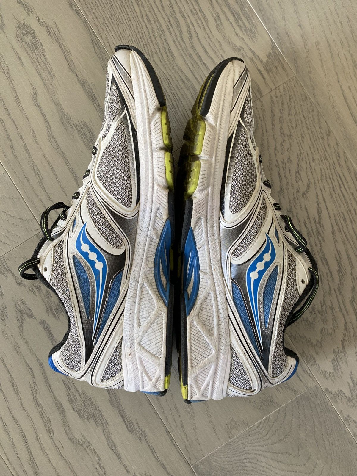 Saucony Saucony ProGrid Guide 8 Sneakers Size US 12 / EU 45 - 2 Thumbnail