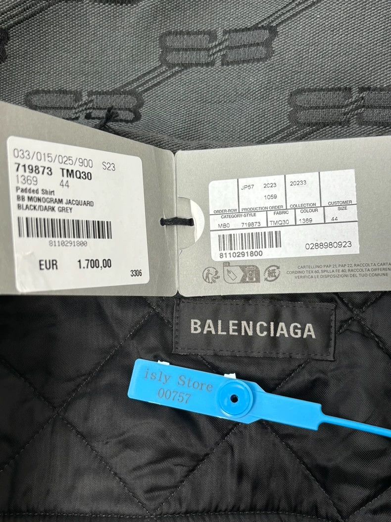 Balenciaga Balenciaga size 44 Full print jacket coat Size US M / EU 48-50 / 2 - 4 Thumbnail