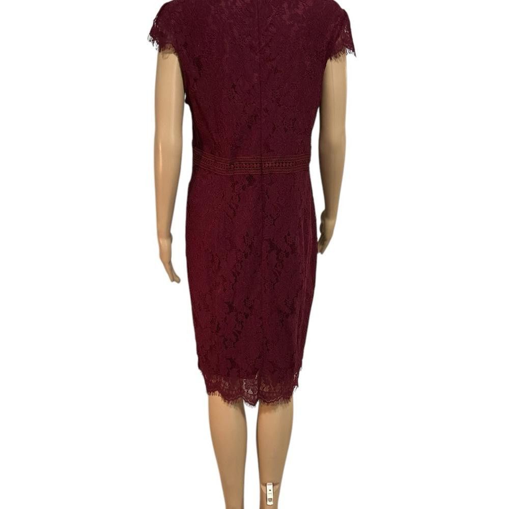 Designer Suzy Shier Elegant Burgundy Lace Dress Size L / US 10 / IT 46 - 3 Thumbnail