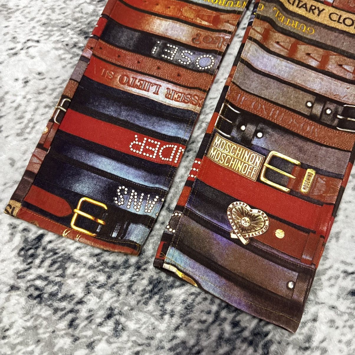 Moschino Archive 90s Moschino Trompe L’Oiel All Type Belt Denim Pants Size US 32 / EU 48 - 5 Thumbnail