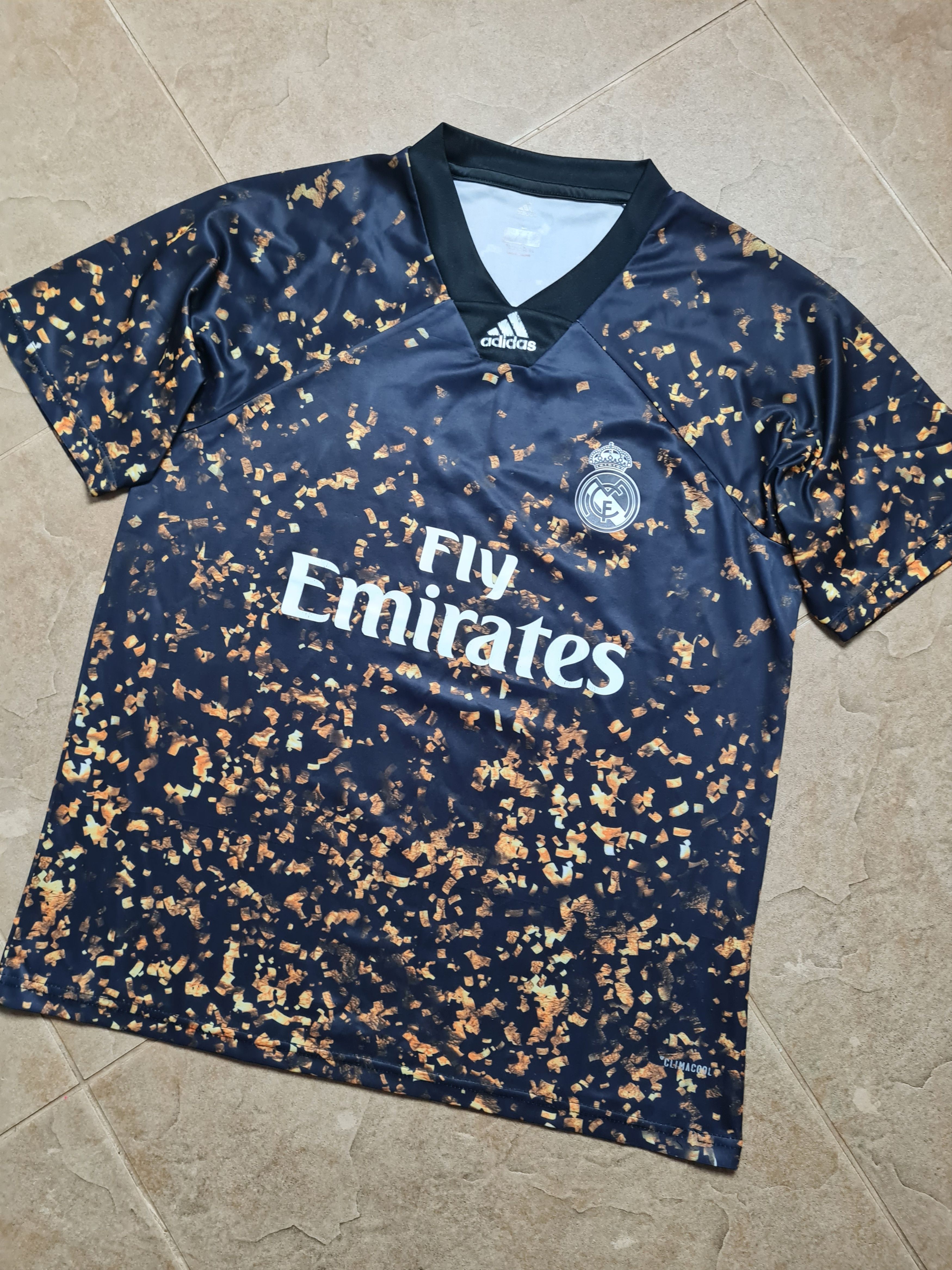 Adidas Real Madrid 2019/2020 EA Sports Fourth Soccer Shirt EJ5563 Size US L / EU 52-54 / 3 - 6 Thumbnail