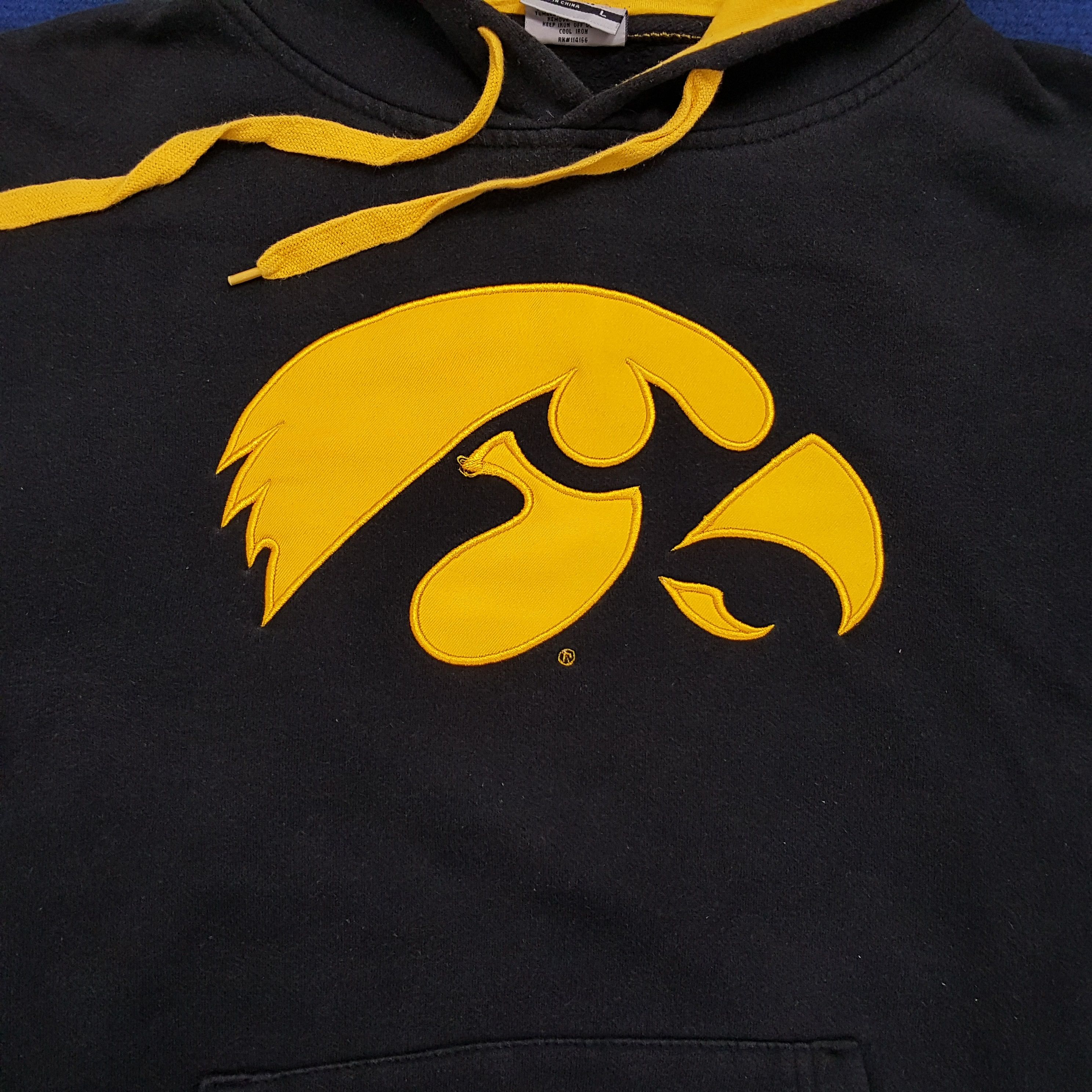NFL × Vintage Vintage IOWA Hawkeye American Football Team Hoodies Size US XL / EU 56 / 4 - 2 Thumbnail