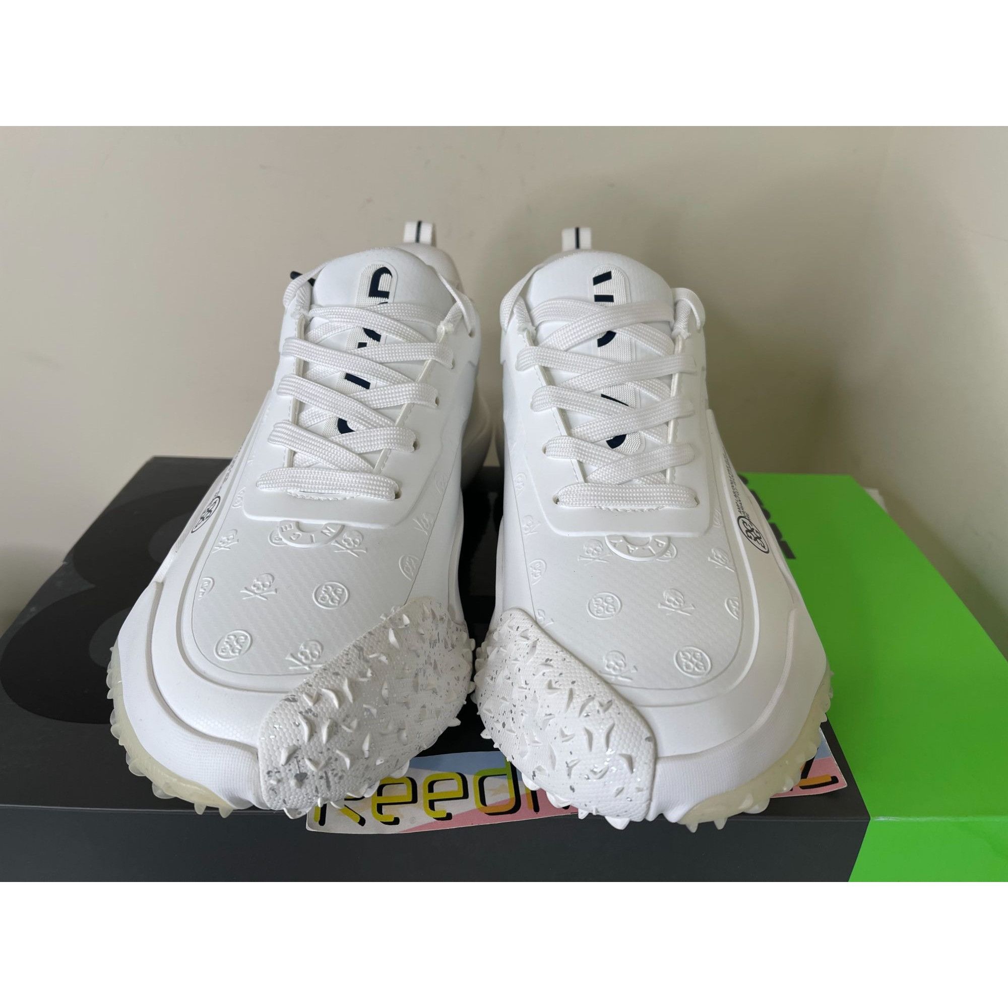 G/FORE G/FORE G/18 EMBOSSED SKULL TEES GOLF SHOES MENS 9US Size US 9 / EU 42 - 3 Thumbnail