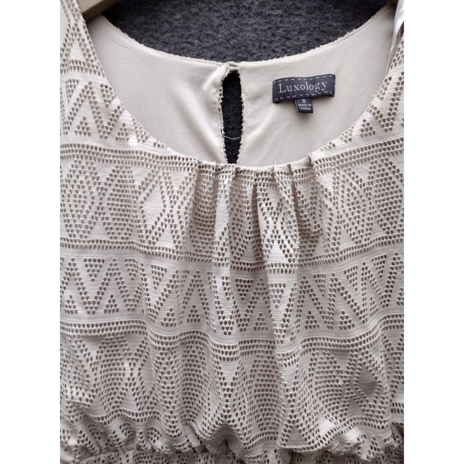Vintage Luxology Dress Women S Beige Crochet Lined Cap-Sleeveless A-Line Dress Size S / US 4 / IT 40 - 3 Thumbnail