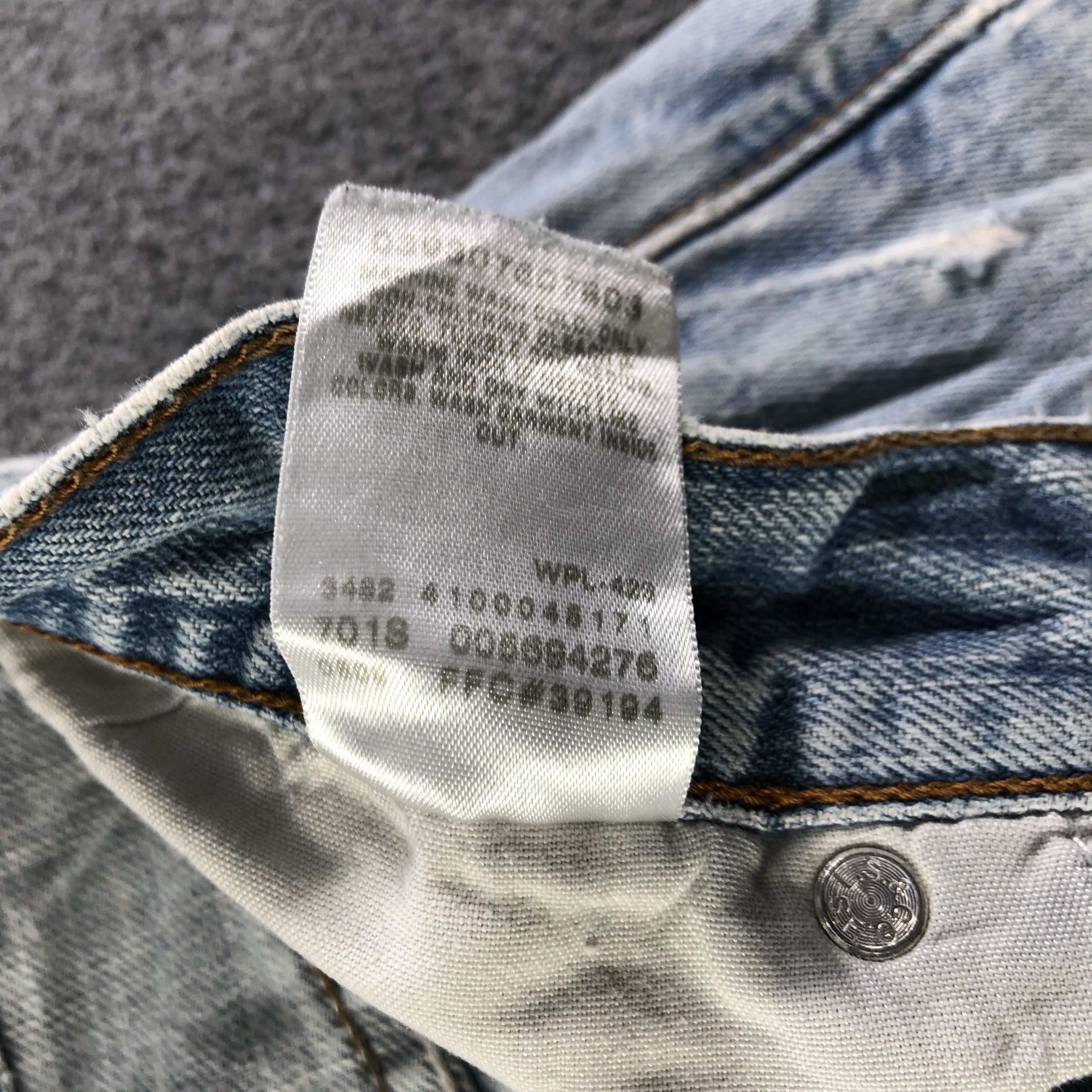 Levi's Vintage Light Wash Levis 569 Jeans-J3276 Size US 31 - 16 Thumbnail