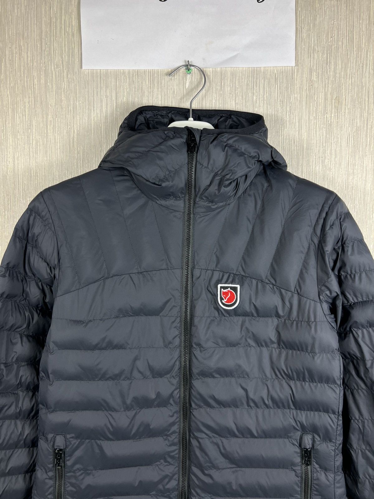 Fjallraven Fjäll Räven expedition series light down jacket hoodie Size XS / US 0-2 / IT 36-38 - 3 Thumbnail
