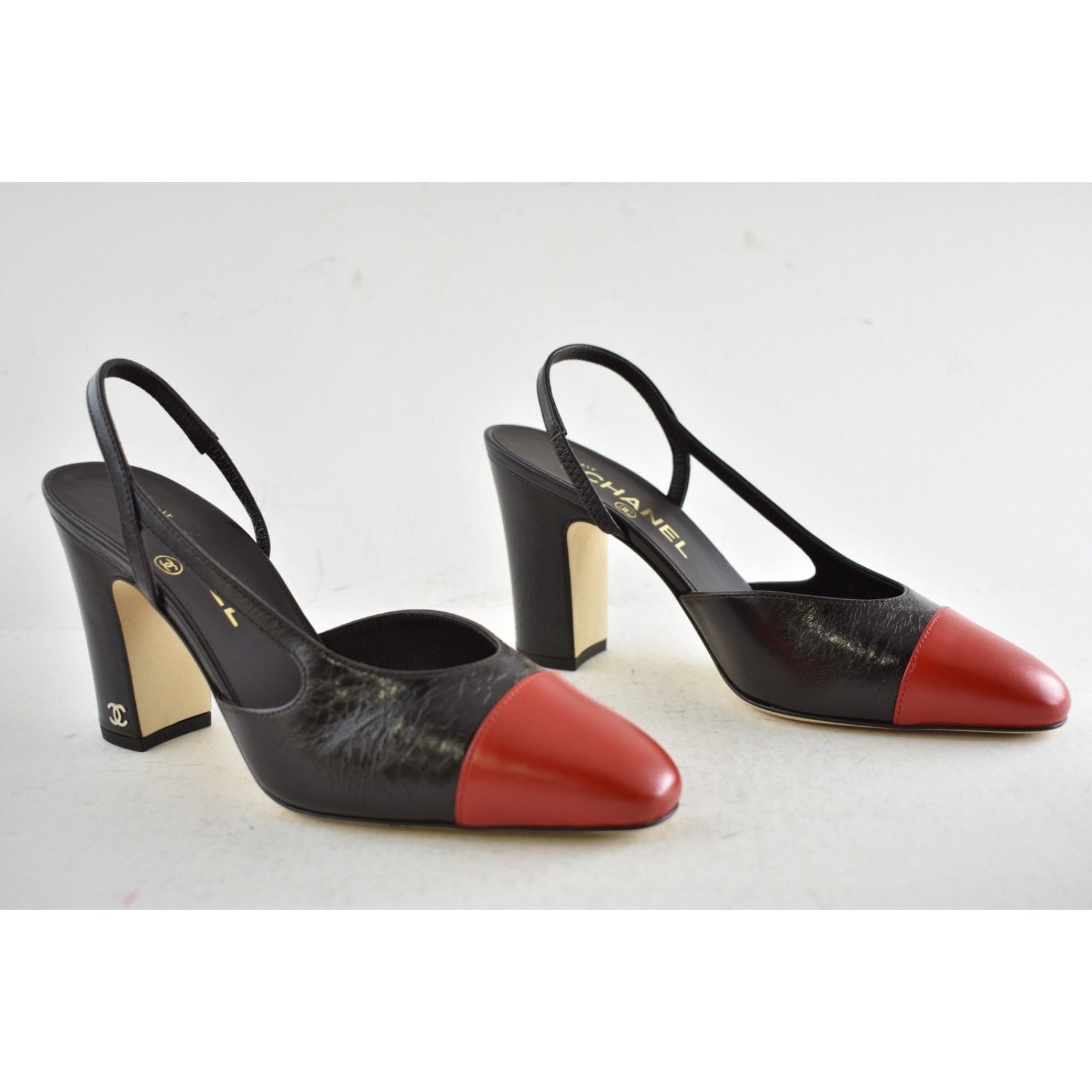Chanel Chanel 26S Blazy Red CC Slingback Block Heel Pump 36.5c Size US 6.5 / IT 36.5 - 4 Thumbnail