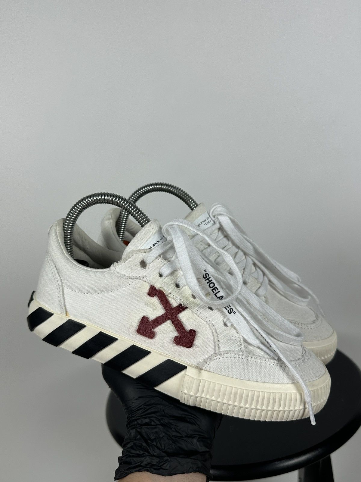 Off-White Off-White Vulcanized Virgil Abloh Low Top Sneakers Size US 7 / IT 37 - 9 Thumbnail