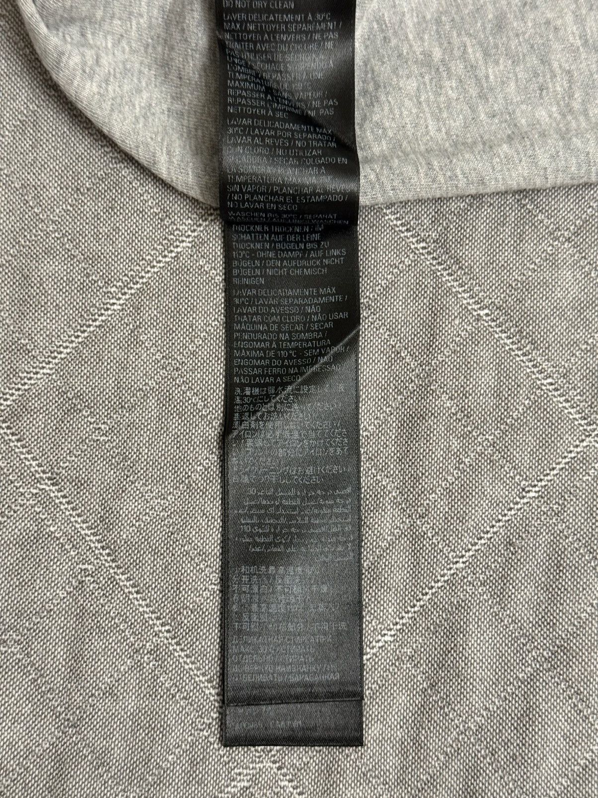 Balenciaga Balenciaga AI Generated T shirt Size US S / EU 44-46 / 1 - 4 Thumbnail
