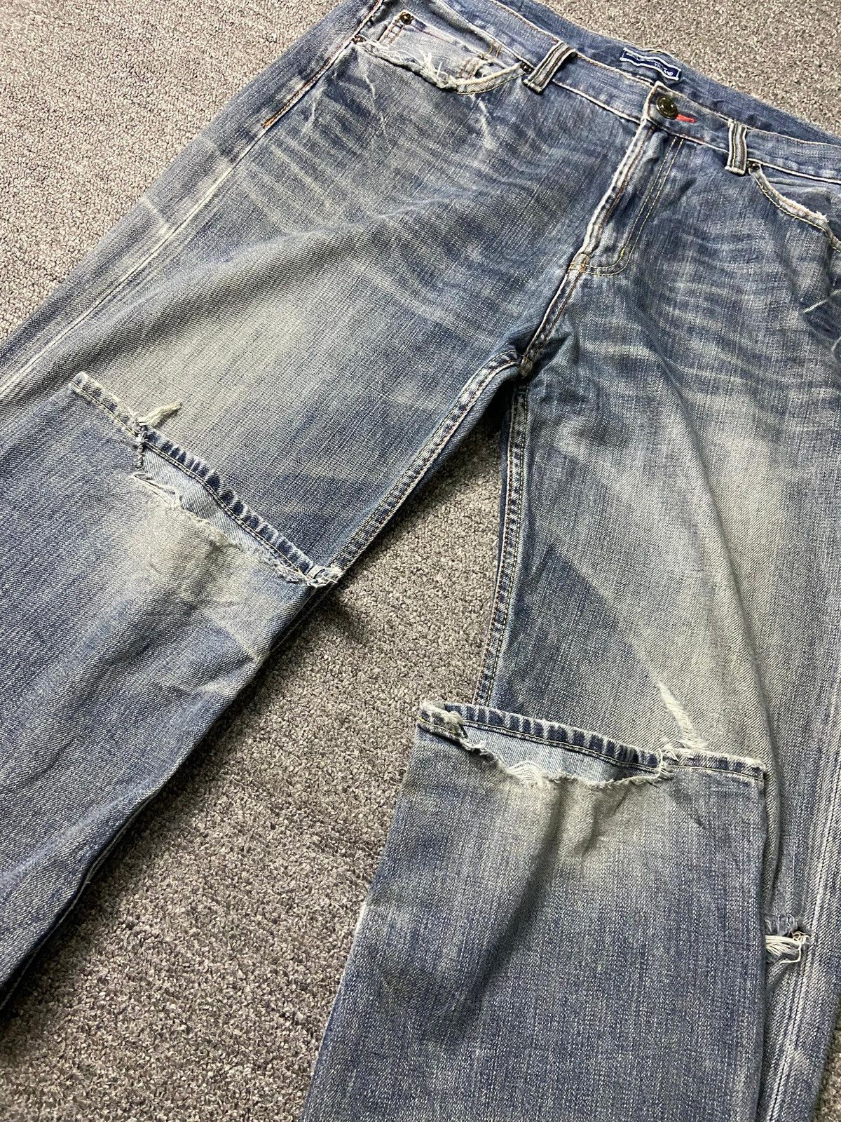 Japanese Brand × Seditionaries × Vintage VILLAND Brand Distressed Denim Ripped Jeans (131) Size US 36 / EU 52 - 9 Thumbnail