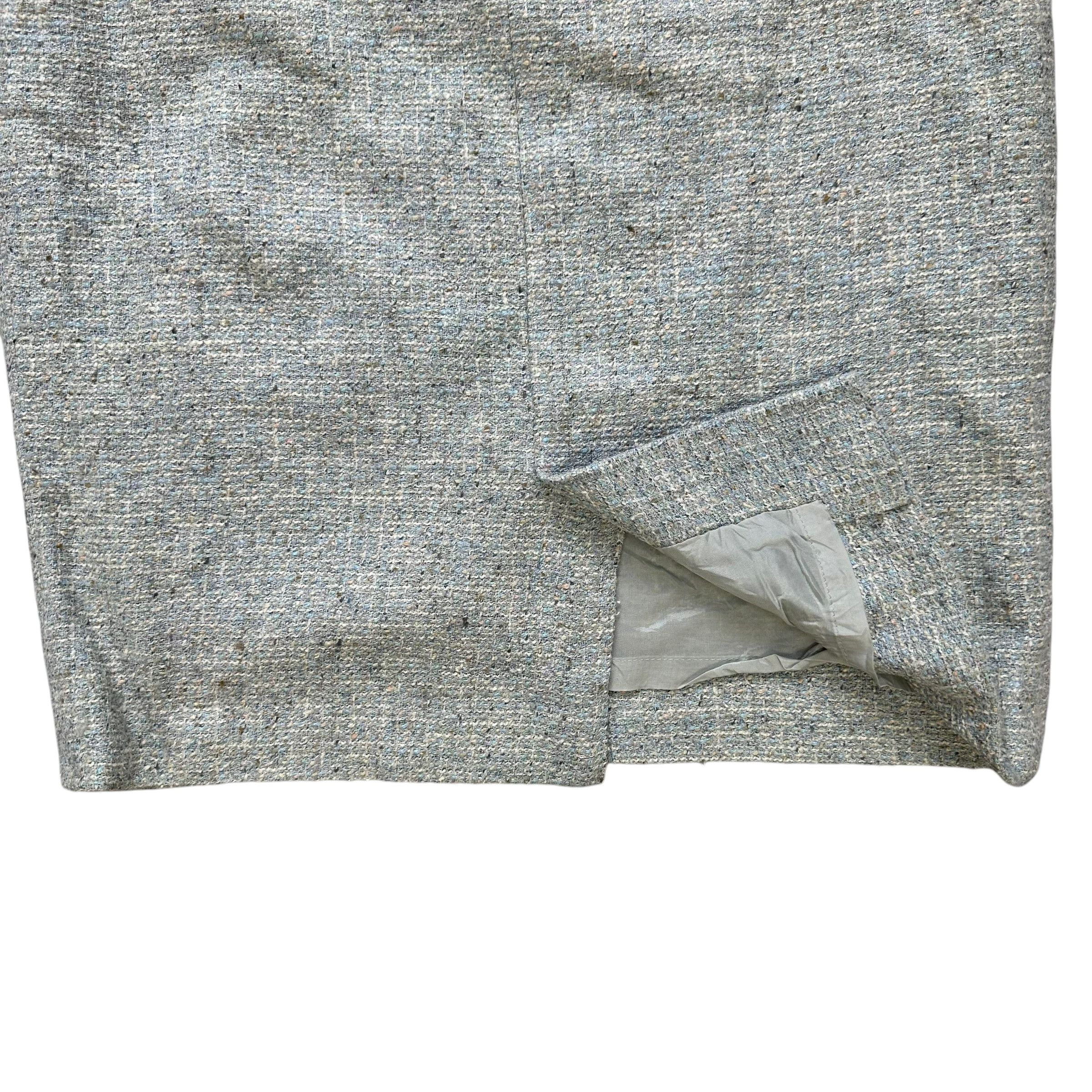 Burberry Burberry London Tweed Mini Skirt #A5-0117 Size 25" / US 0 / IT 36 - 9 Thumbnail