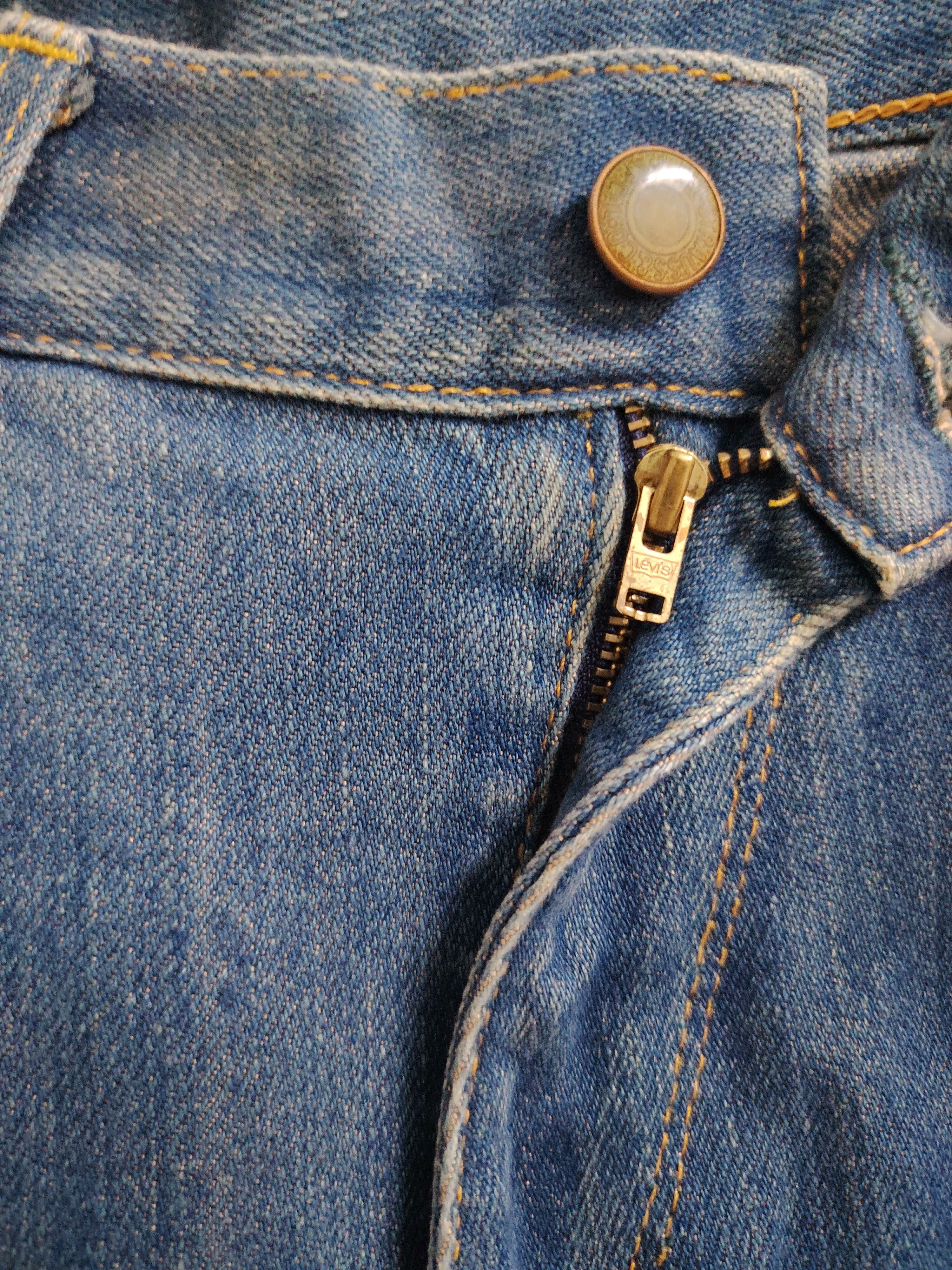Made in Italy Vintage Levis RED Twisted Denim