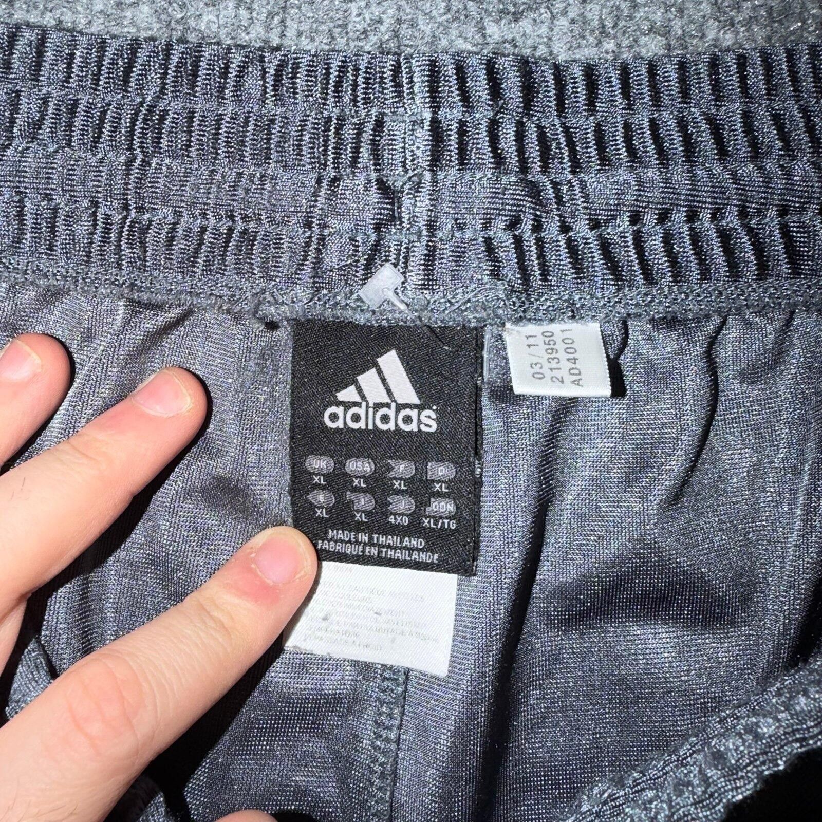 Adidas Adidas Rare Shiny Grey Dazzle Hoop Shorts Mens XL Size US 36 / EU 52 - 4 Thumbnail