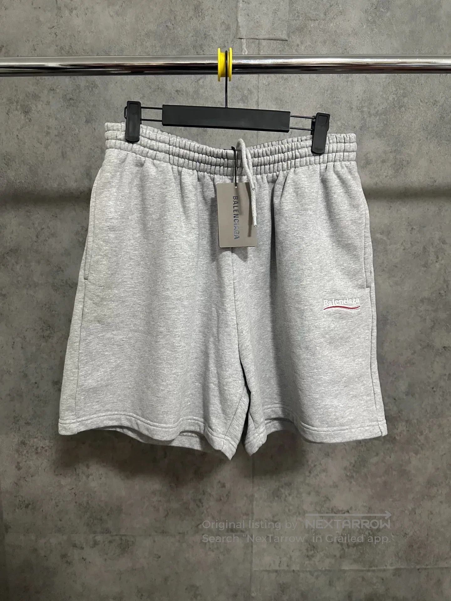 Balenciaga Balenciaga Embroidered Gray Shorts Size S. Size US 27 - 1 Thumbnail