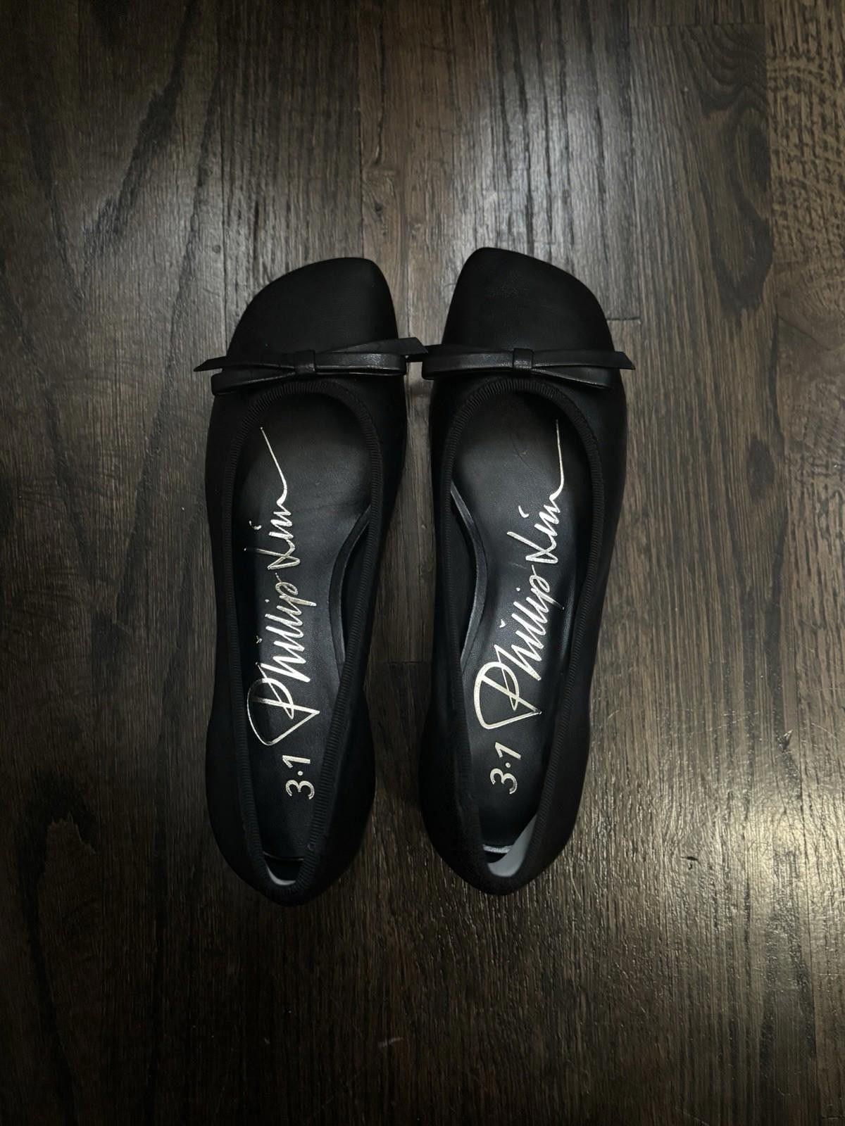 3.1 Phillip Lim 3.1 Phillip Lim ID Ballerina 35mm Crescent Pump US5/EU35 Size US 5 / IT 35 - 2 Thumbnail