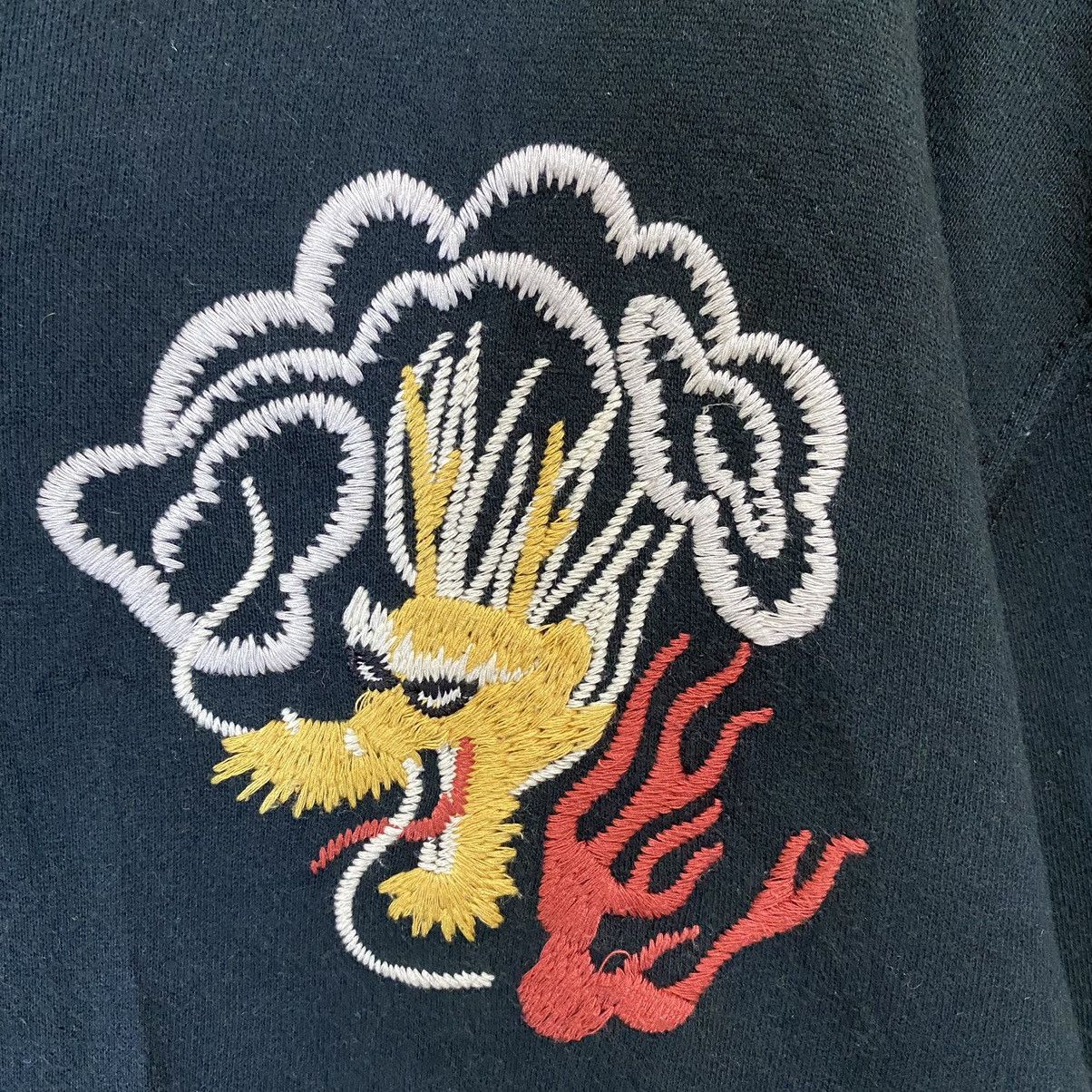 Avirex × Vintage Vintage 90s Avirex Dragon Big Logo Crewneck Sweatshirt Size US XL / EU 56 / 4 - 9 Thumbnail