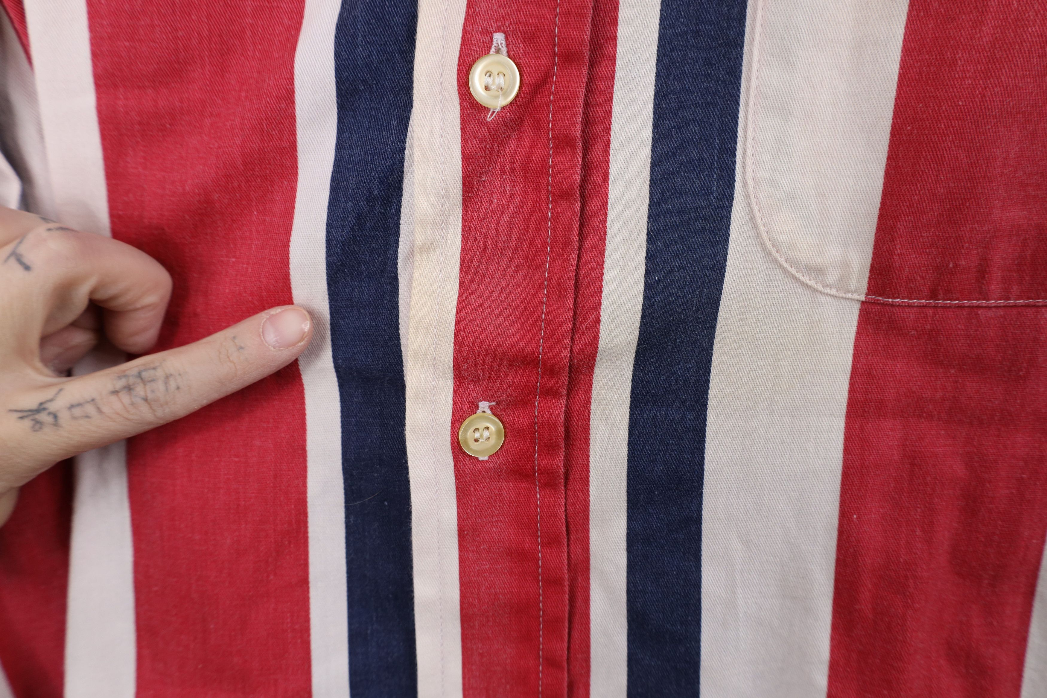 American Eagle Outfitters Vintage 90s American Eagle Outfitters Block Button Shirt Size US L / EU 52-54 / 3 - 4 Thumbnail
