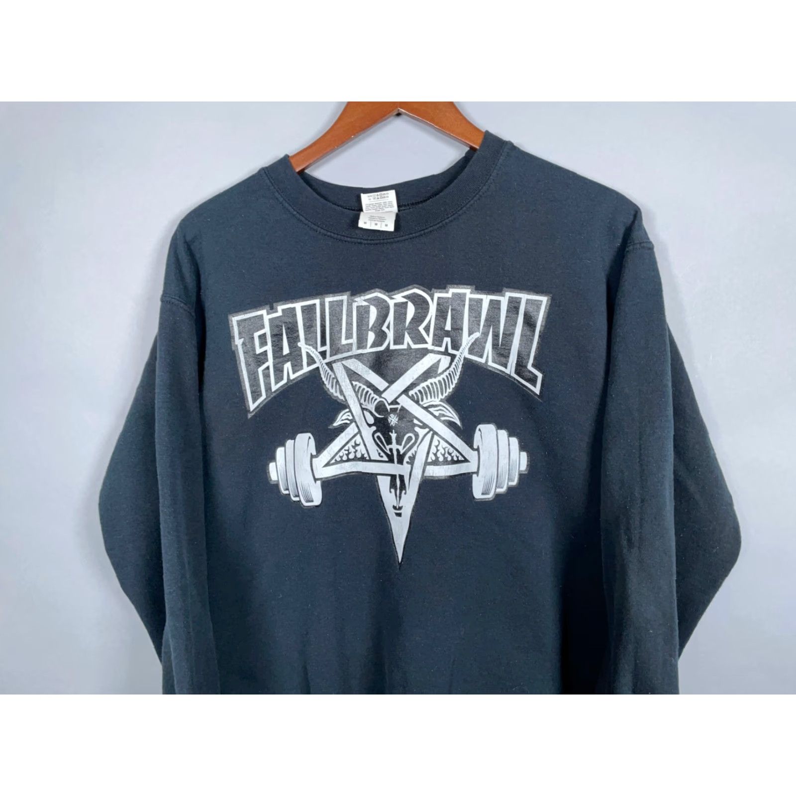Gildan Gildan Fallbrawl Star Horns Print Sweatshirt Black Crewneck Adult Medium Men Regular Graphic Print Gothic Metal Style Size US M / EU 48-50 / 2 - 3 Thumbnail
