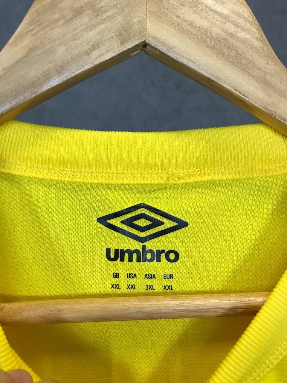 Umbro Derby County soccer jersey sportwear umbro tee Size US XXL / EU 58 / 5 - 3 Thumbnail