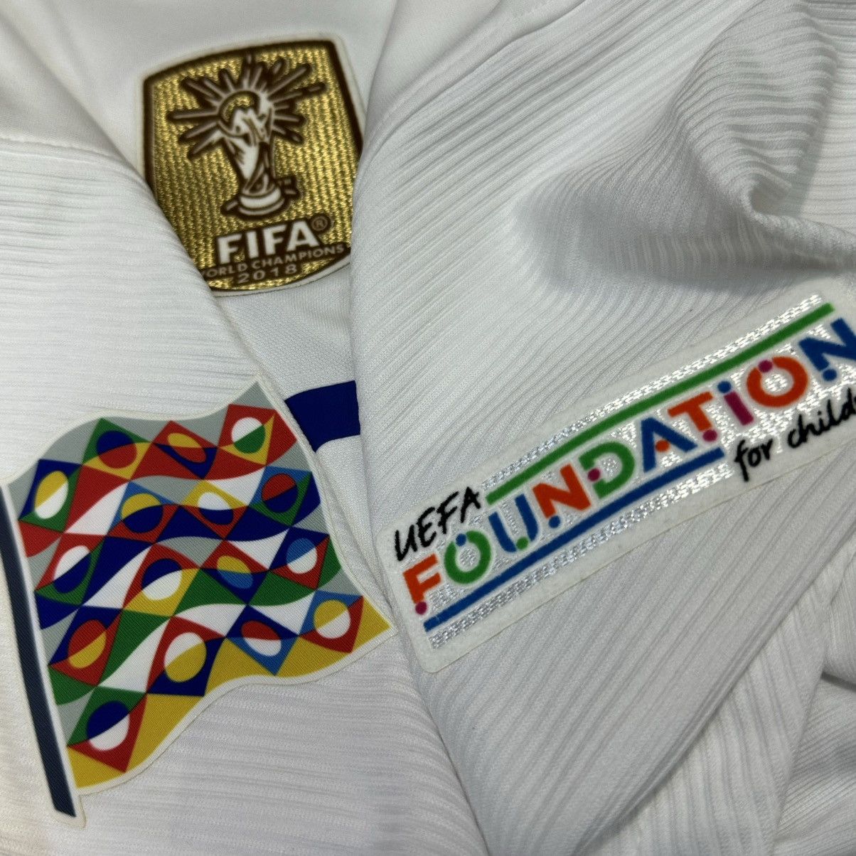 Nike France 20/21 away shirt #10 Mbappe (bnwt) Size US XL / EU 56 / 4 - 5 Thumbnail