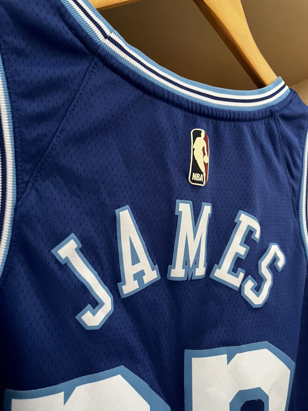 Nike NBA Nike LA LeBron James Swingman Jersey Size US XL / EU 56 / 4 - 6 Thumbnail