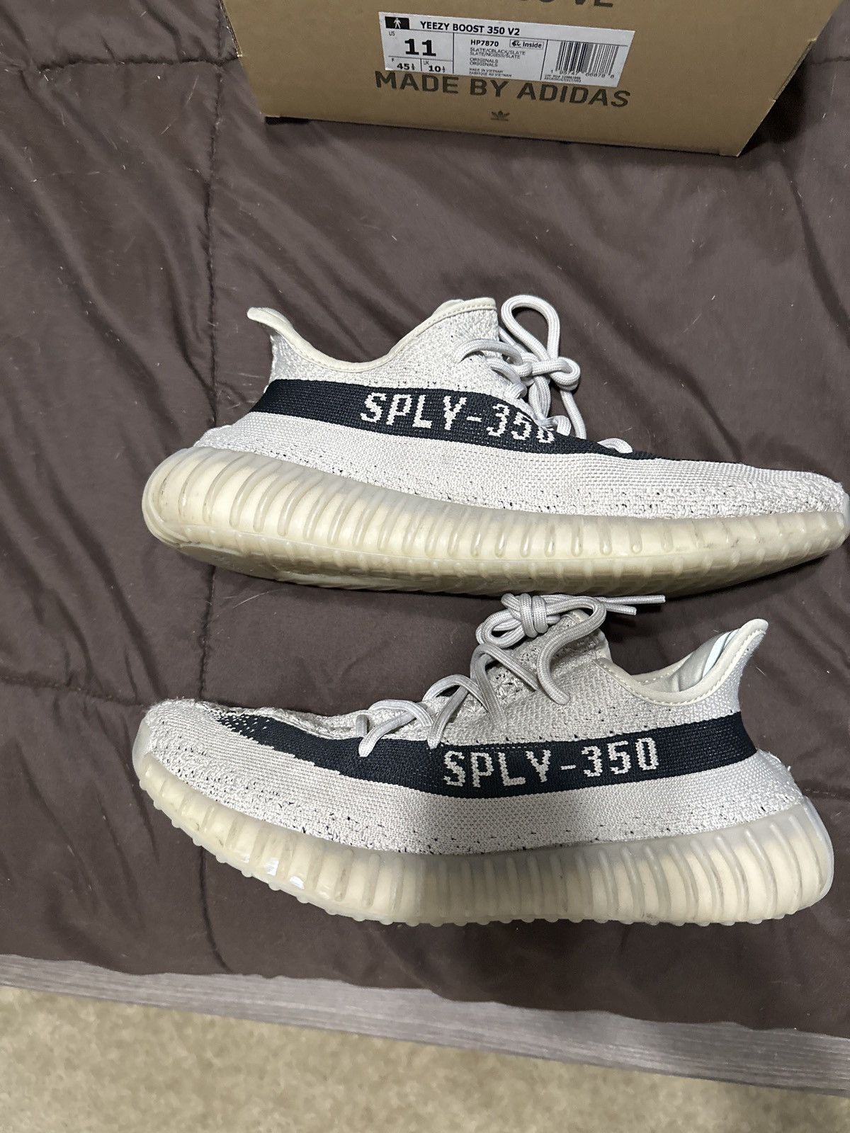 Adidas Yeezy boost 350 V2 Size US 11 / EU 44 - 1 Thumbnail