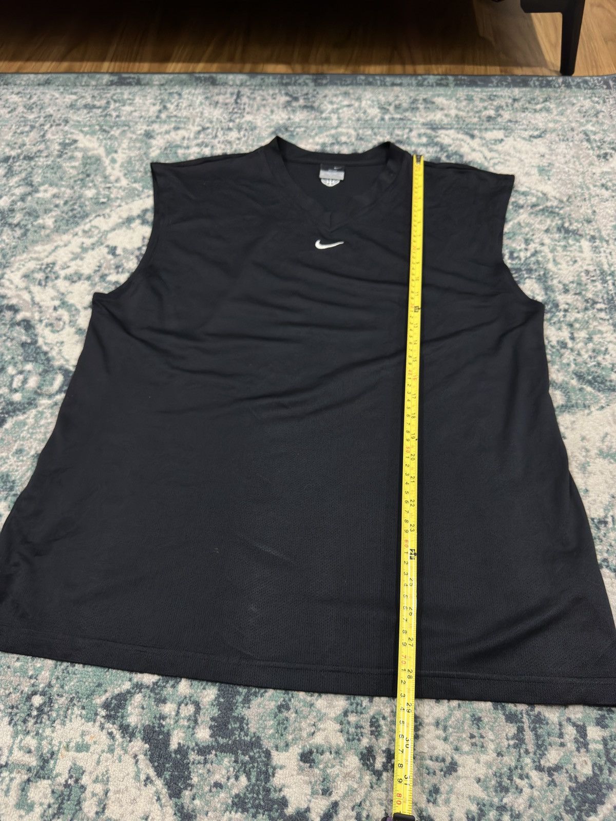 Nike Nike Swoosh Centre V Neck Sleeveless Jersey Size US XL / EU 56 / 4 - 12 Thumbnail