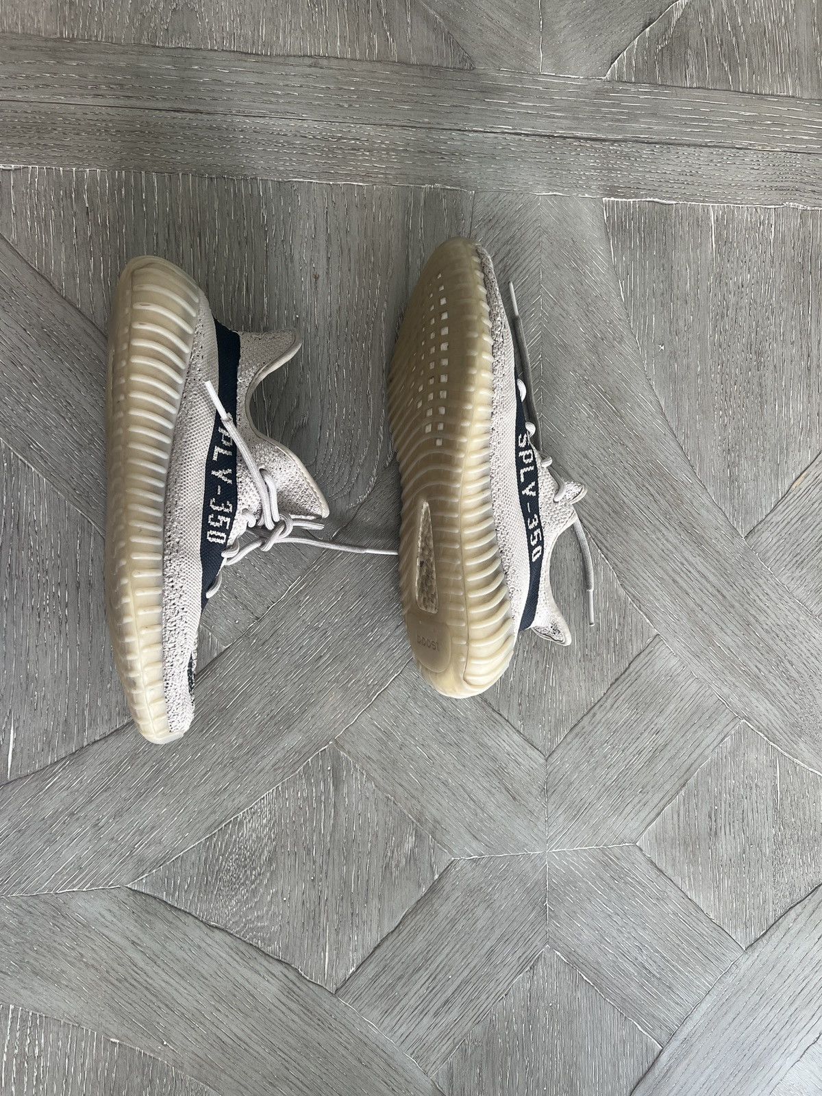 Yeezy Yeezy Slate 350 V2 Size US 10 / EU 43 - 1 Thumbnail
