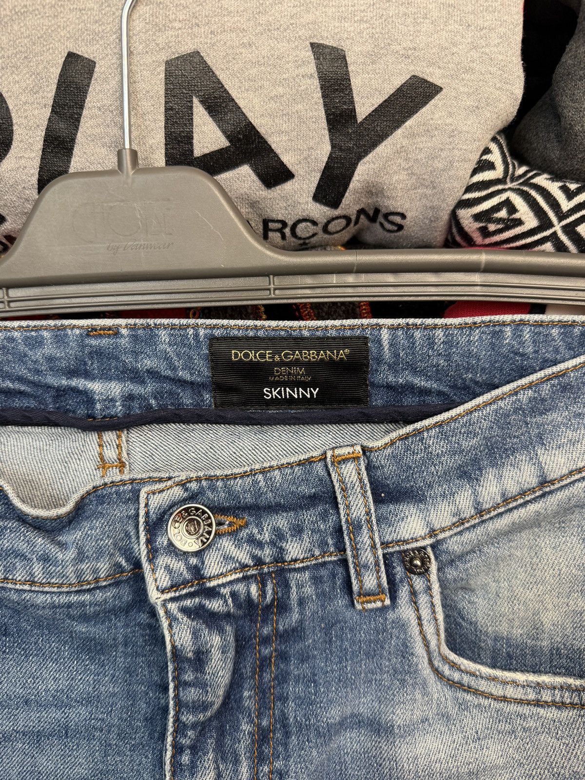 Dolce & Gabbana Vintage Dolce Gabbana Metal Logo Denim Jeans Luxury Y2K Size 34" / US 12 / IT 48 - 16 Thumbnail