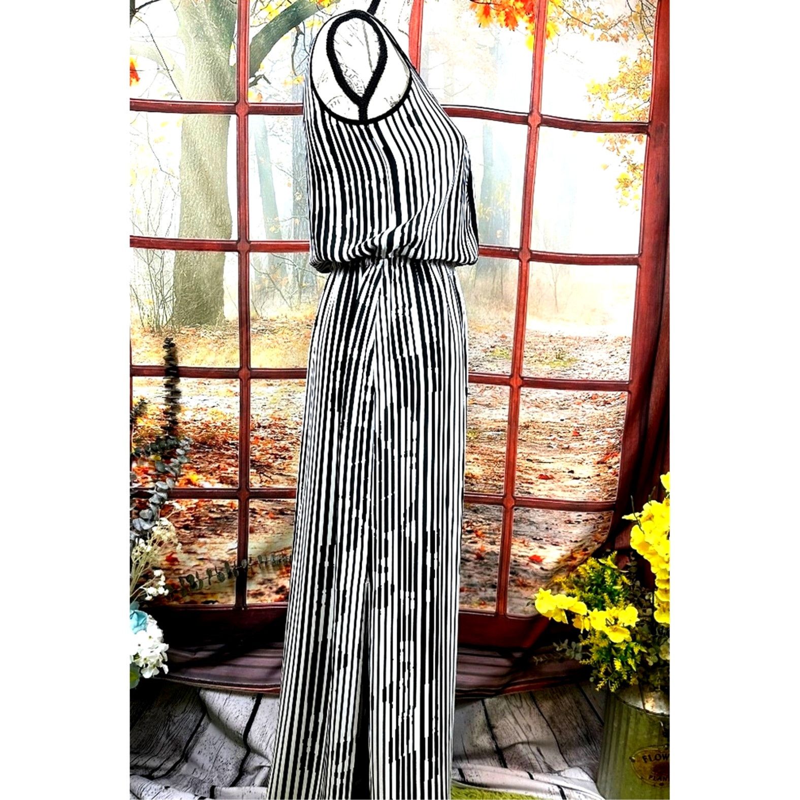 White House Black Market White House Black Market Striped Maxi Dress Black/White 2 Size XS / US 0-2 / IT 36-38 - 9 Thumbnail