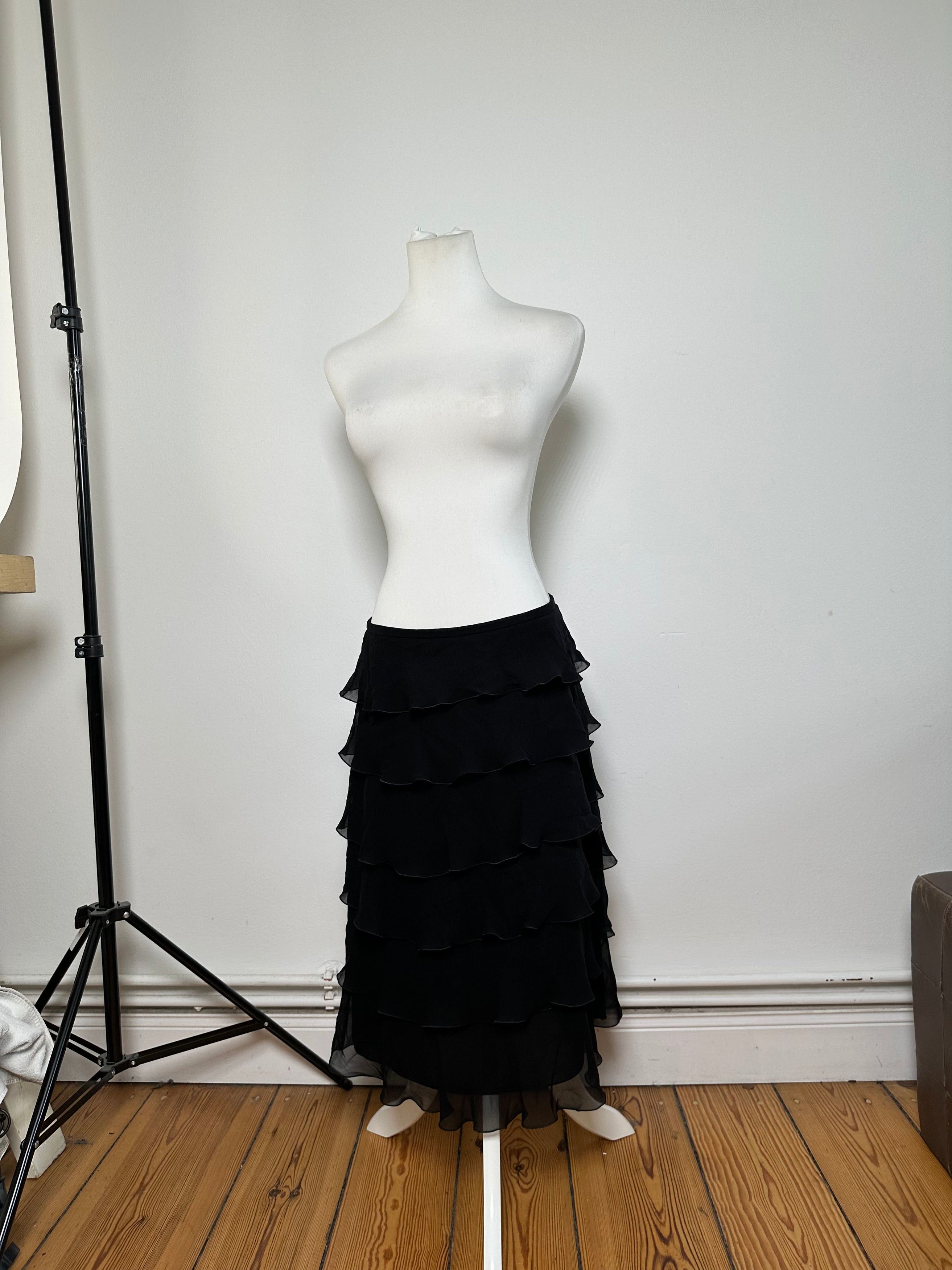 Armani Vintage Chiffon Skirt Black M Size 30" / US 8 / IT 44 - 1 Thumbnail