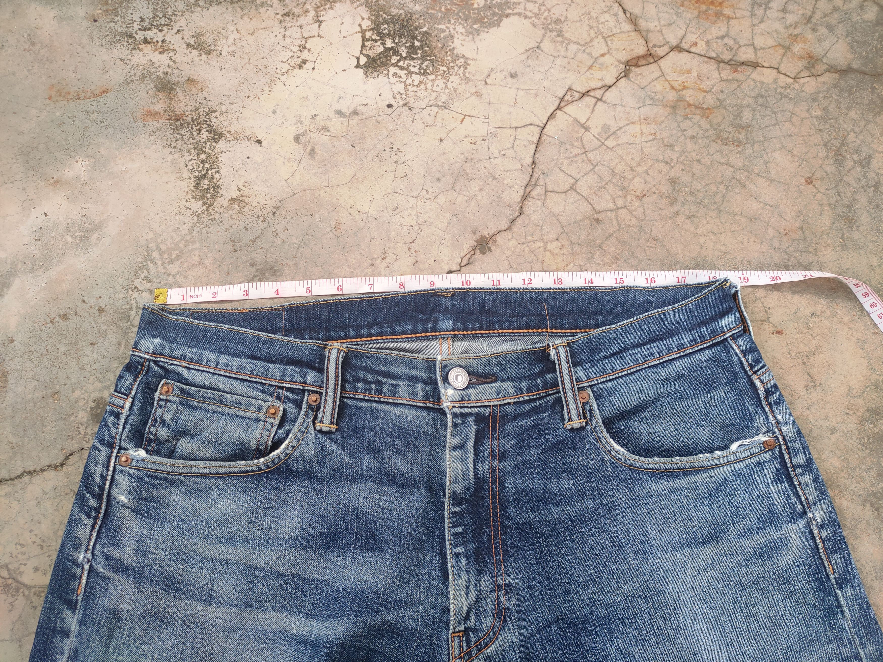 Levi's Vintage Clothing VINTAGE LEVI'S FADED DISTRESSED DENIM JEAN PANTS Size US 36 / EU 52 - 6 Thumbnail
